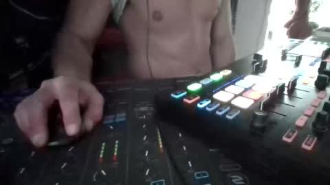 Snapshot of peter26795 chatting on 14, 9, 2025 peter26795 online show from 14, 9, 2025