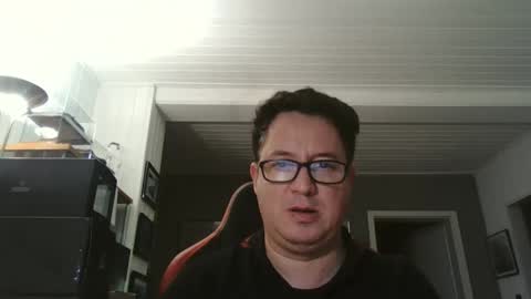 Peter online show from 5, 1, 2025