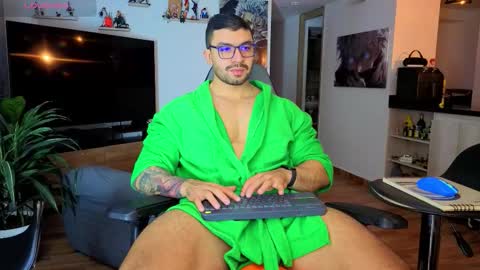 Peter Jack online show from 5, 12, 2025