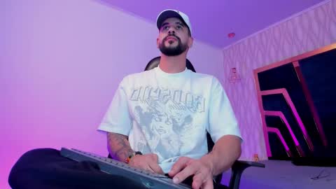 PETES EVANS new account online show from 23, 2, 2026