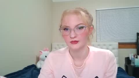 Little cupcake online show from 25, 2, 2025