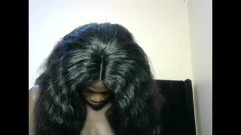 petite_lavi2 online show from 17, 2, 2025