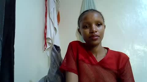 Snapshot of petite_melinda chatting on 25, 6, 2026 petite_melinda online show from 25, 6, 2026