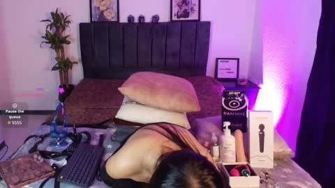 petite_pepper18 online show from 30, 5, 2026