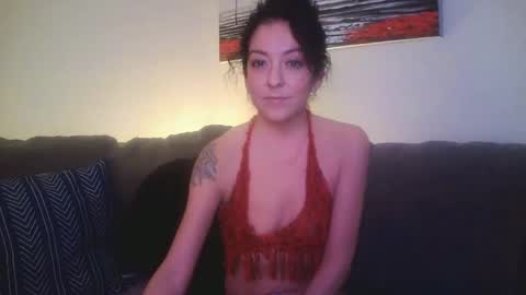 Snapshot of petite_treat_ chatting on 12, 3, 2025 petite treat online show from 12, 3, 2025