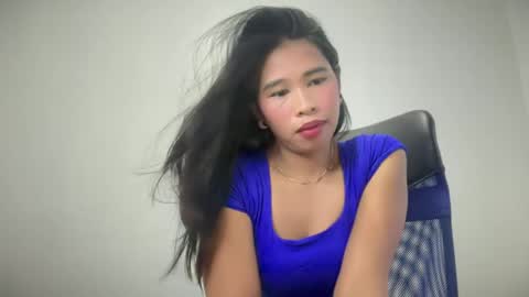 Snapshot of petiteasian01 chatting on 12, 6, 2026 petiteasian01 online show from 12, 6, 2026