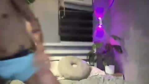 Snapshot of petiteasianx chatting on 3, 12, 2025 Vrin online show from 3, 12, 2025