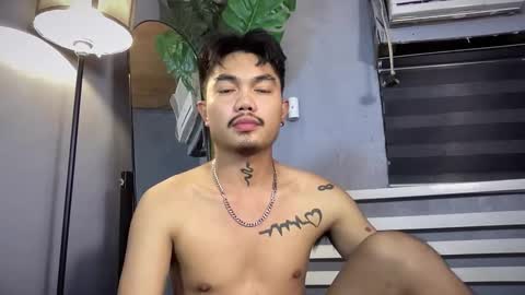 Snapshot of petiteasianx chatting on 20, 12, 2025 Vrin online show from 20, 12, 2025