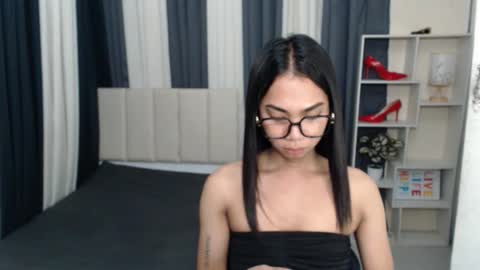 Yukie online show from 13, 11, 2025