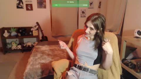 Snapshot of petitecut chatting on 16, 2, 2025 caracal online show from 16, 2, 2025