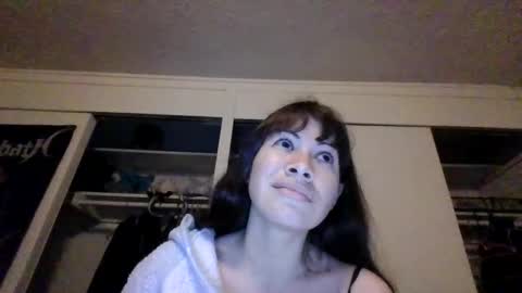 Petitedoll30 online show from 8, 2, 2025