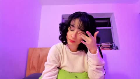 Lunna online show from 27, 1, 2025