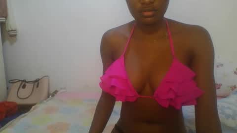 Snapshot of petiteediva chatting on 2, 3, 2026 diva online show from 2, 3, 2026