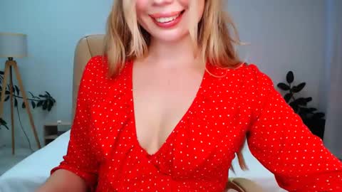 petitefleurx online show from 1, 1, 2025