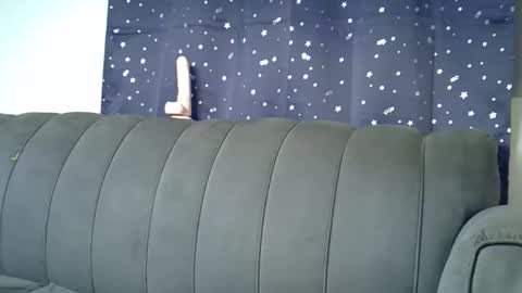 Snapshot of petitekittyy chatting on 17, 2, 2026 Kitty online show from 17, 2, 2026