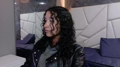 Moon  online show from 2, 12, 2025