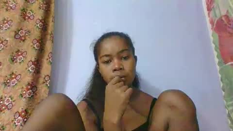 phania185885 online show from 27, 3, 2026