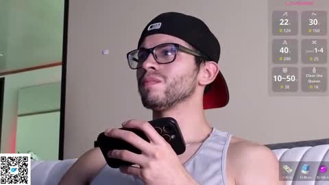 phantom_bigger1 online show from 22, 3, 2026