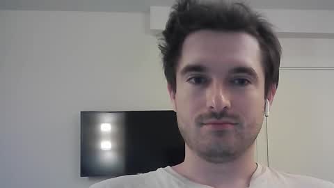 Snapshot of philborison chatting on 12, 9, 2025 PhilipBorison online show from 12, 9, 2025