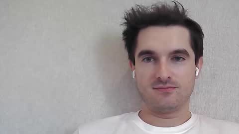 Snapshot of philborison chatting on 13, 11, 2025 PhilipBorison online show from 13, 11, 2025