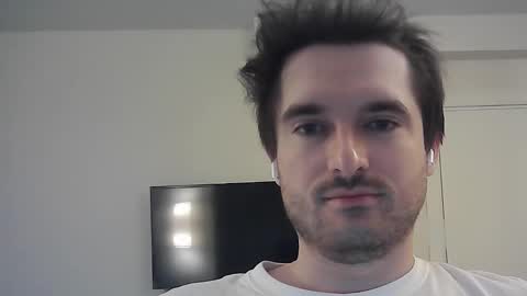 Snapshot of philborison chatting on 20, 12, 2025 PhilipBorison online show from 20, 12, 2025