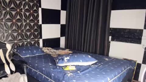 AJ online show from 14, 2, 2025