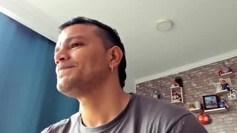 Philipe online show from 10, 2, 2025