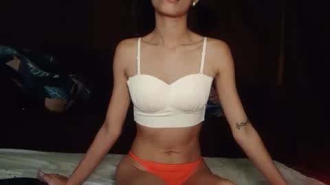 Online at weekends Friday to Sunday online show from 14, 10, 2025