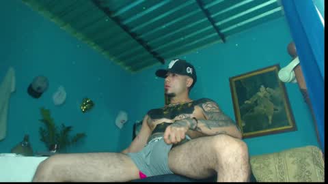 phlilloyhighclouds online show from 10, 1, 2025