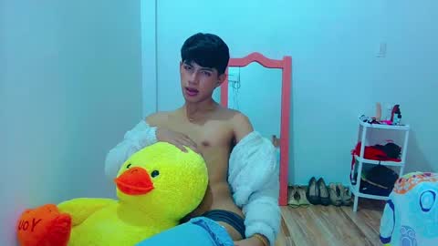 Snapshot of phuwin_bj chatting on 30, 5, 2026 phuwin online show from 30, 5, 2026