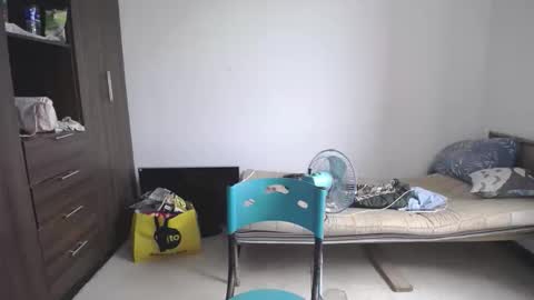 izzy online show from 7, 4, 2026