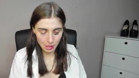 Snapshot of pia_desire chatting on 21, 10, 2025 P I A online show from 21, 10, 2025