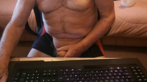 Snapshot of piavola chatting on 8, 7, 2026 piavola online show from 8, 7, 2026