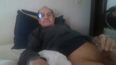 pichoun71 online show from 24, 1, 2025