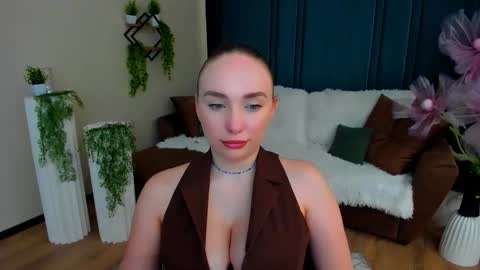 Emelie online show from 12, 3, 2026