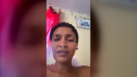 pielcanela1998 online show from 19, 4, 2026