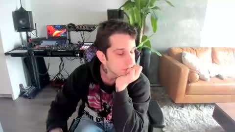 Snapshot of pierrefitch chatting on 9, 3, 2025 Pierre Fitch online show from 9, 3, 2025