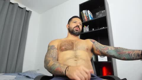 Snapshot of pierrevidal chatting on 18, 1, 2025 Pierre online show from 18, 1, 2025