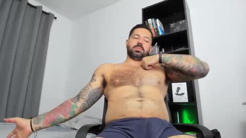 Snapshot of pierrevidal chatting on 4, 2, 2025 Pierre online show from 4, 2, 2025