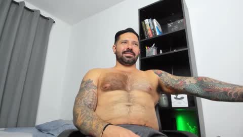 Snapshot of pierrevidal chatting on 5, 2, 2025 Pierre online show from 5, 2, 2025