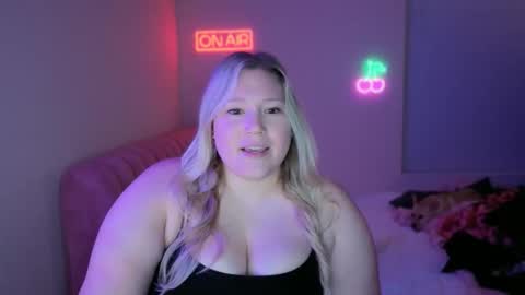 Piggy Rose online show from 8, 1, 2026