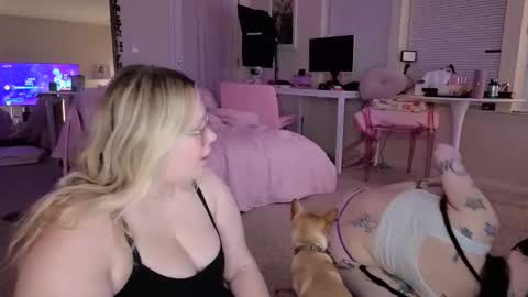 Piggy Rose online show from 3, 4, 2026