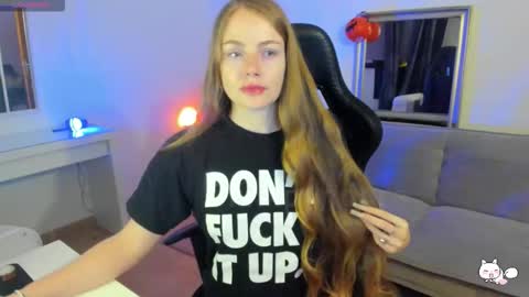 Snapshot of piinkpandora chatting on 22, 10, 2025 PiinkPandora online show from 22, 10, 2025