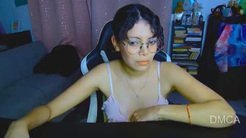 Andrea G online show from 23, 2, 2026