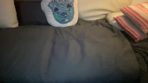 Pikafounes online show from 14, 5, 2026