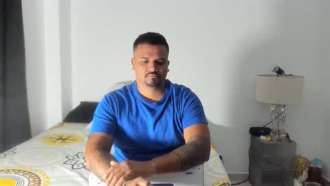 pikoro_gomez online show from 16, 12, 2025