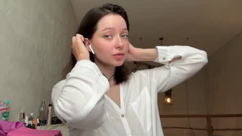 Trisha     online show from 30, 1, 2025