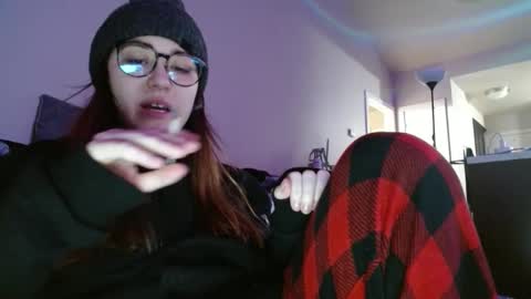 PilloGoddess online show from 10, 2, 2025