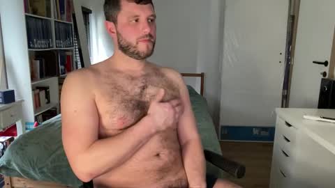 pilou online show from 17, 3, 2026