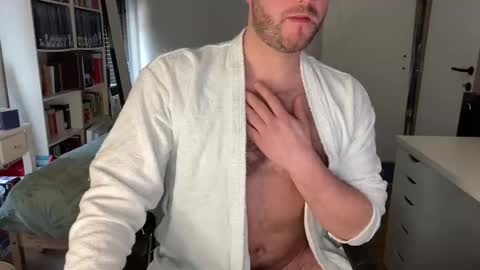 pilou online show from 18, 3, 2026